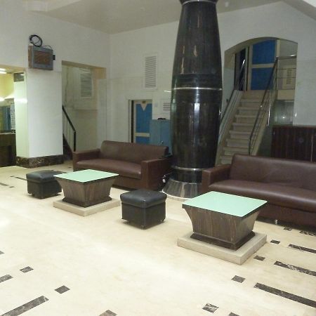 Hotel Stars Mumbai Bagian luar foto