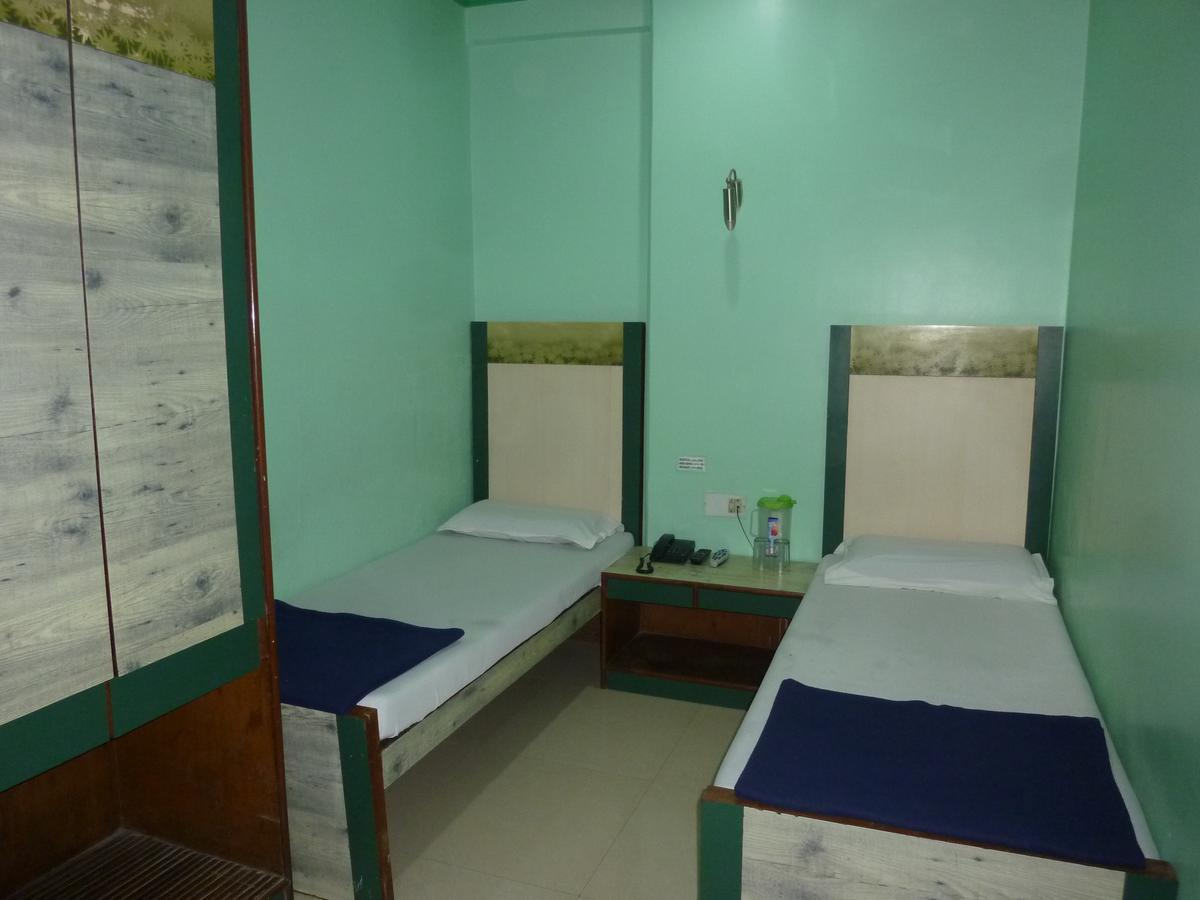 Hotel Stars Mumbai Ruang foto
