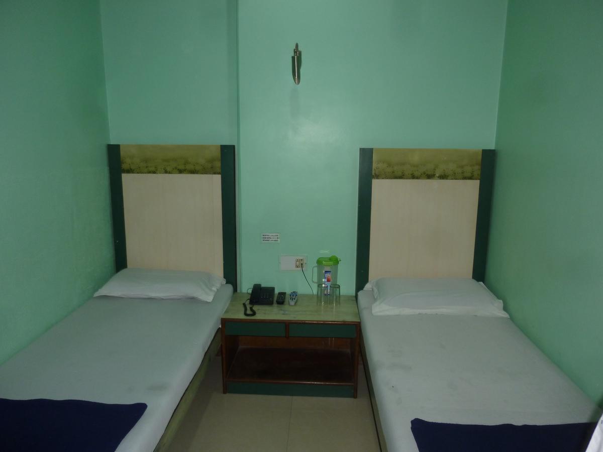 Hotel Stars Mumbai Ruang foto